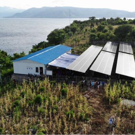 Pembangkit Listrik Tenaga Surya (PLTS) Terpusat Pulau Buaya, Kab. Alor dengan kapasitas 100 kWp telah melistriki 287 Kepala Keluarga.