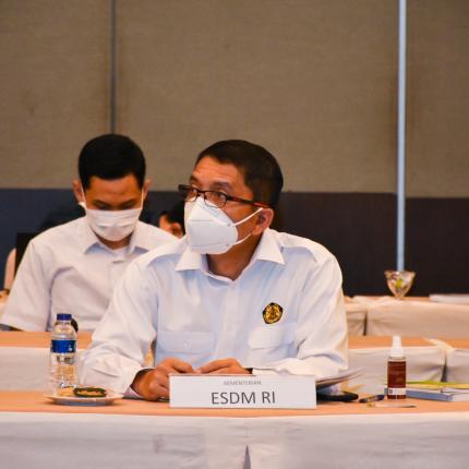 Komisi VII DPR RI bersama Institut Pertanian Bogor menggelar Forum Group Discussion (FGD) bertajuk Revolusi Energi melalui RUU EBT di IPB Convention Center, Bogor (04/02/2021)