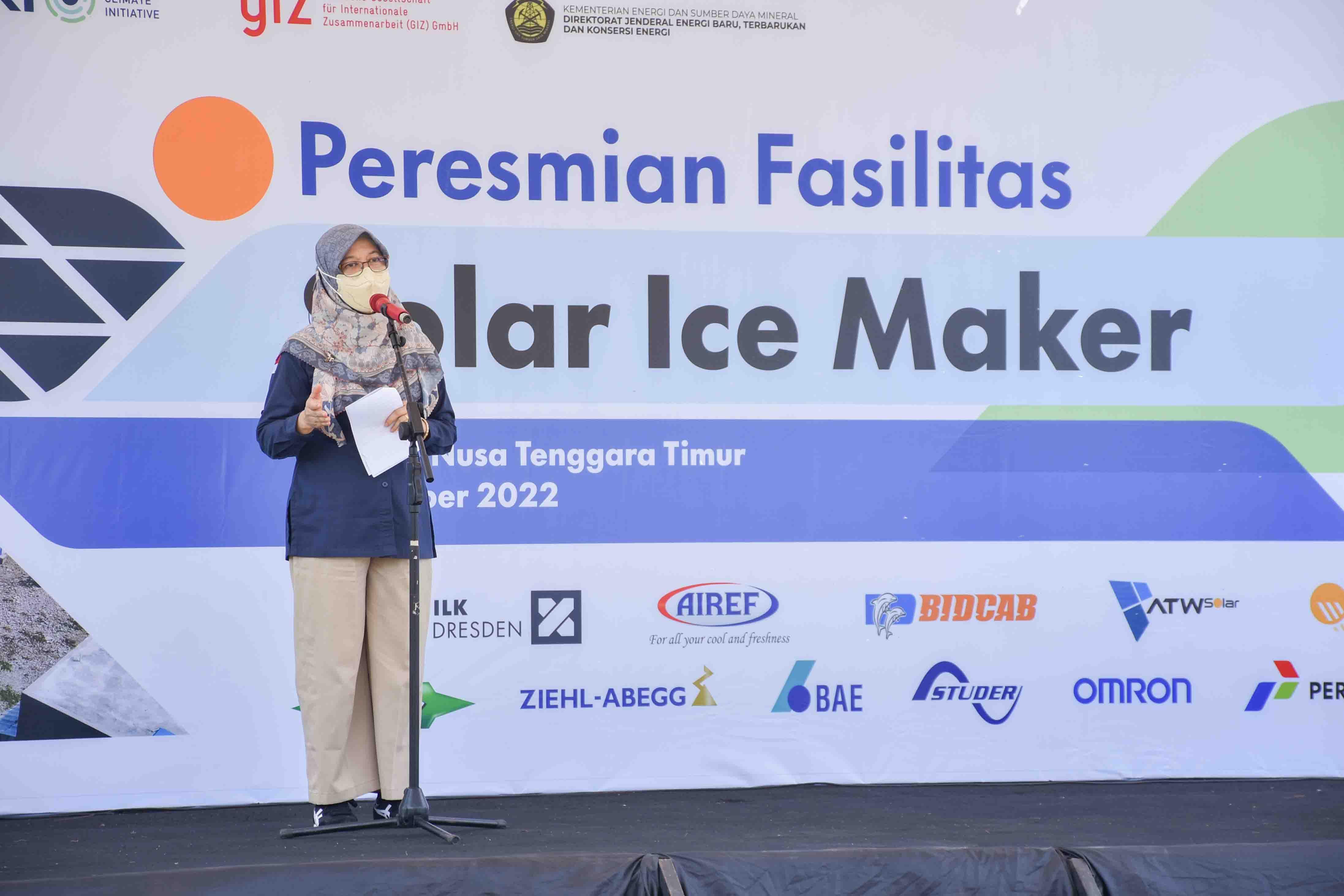 Peresmian fasilitas Ice Maker di Sulamu, Kabupaten Kupang (31/10/2022). Solar Ice Maker di Sulamu beroperasi secara full off-grid dan mampu menghasilkan produksi es balok hingga 1 ton/ hari.