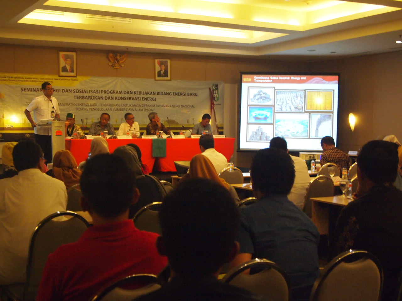 seminar Optimalisasi EBT untuk Masa Depan Ketahanan Energi Nasional yang diselenggarakan PB Himpunan Mahasiswa Islam (HMI) di Jakarta, Senin (611).JPG