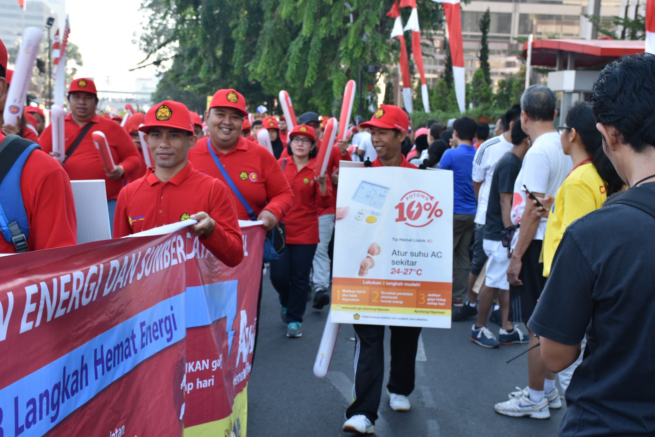 Tim Parade ASEAN dari KESDM 3